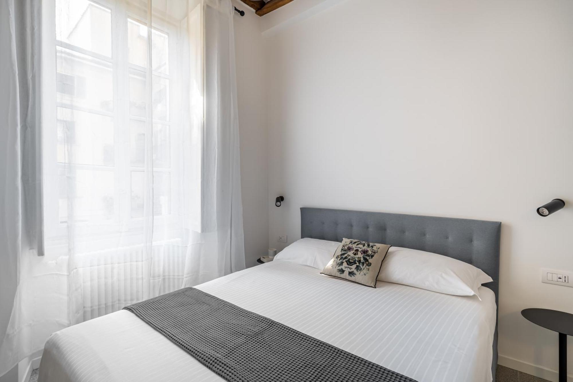 Navigli - Vigevano 45 & Casale 3A Studios ミラノ 部屋 写真